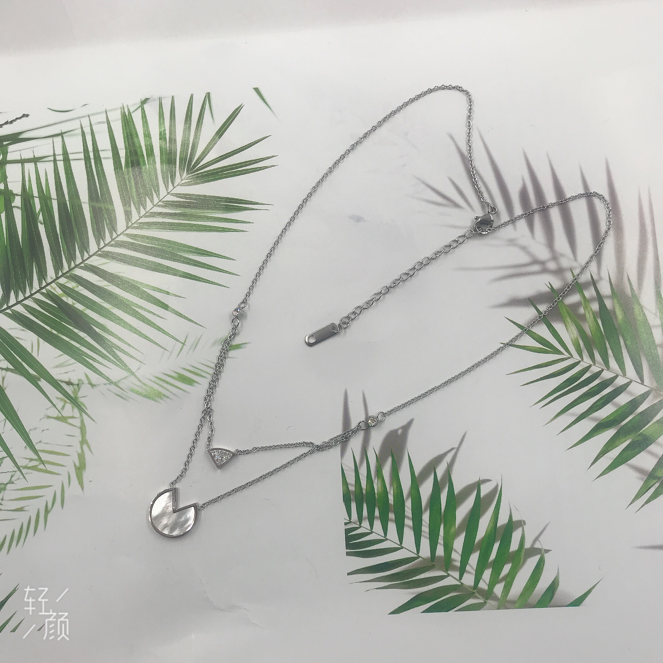 钛钢不锈钢经典项链锁骨链颈链毛衣链流行服饰百搭款细节图