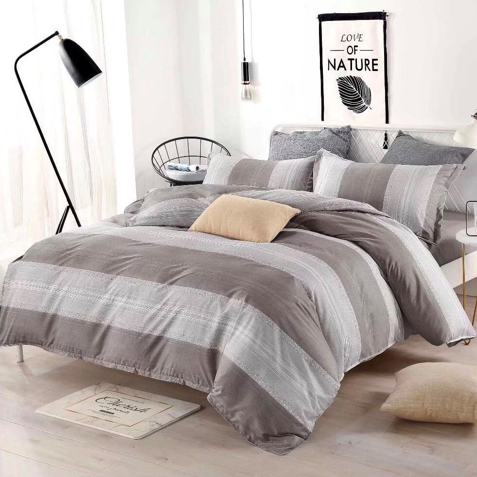 Simple stripe four-piece set full figure
