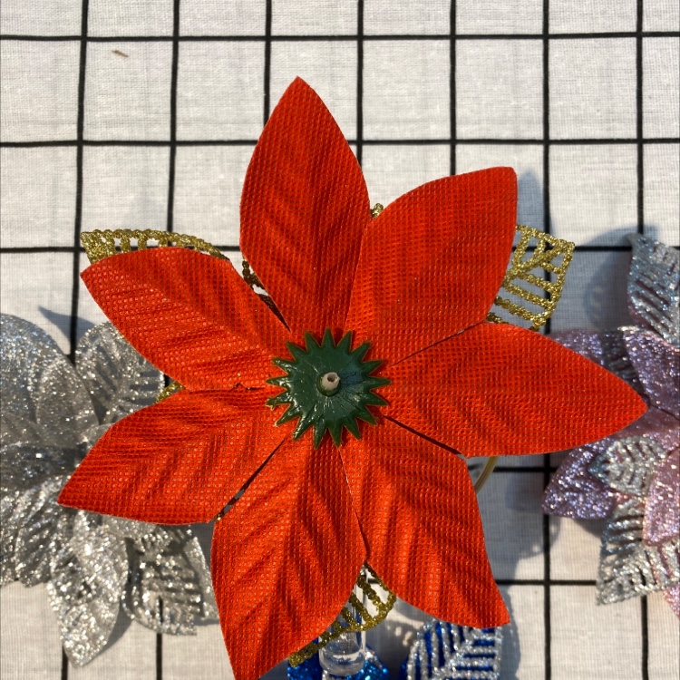 أوراق الورد مزيج عيد الميلاد detail image 2