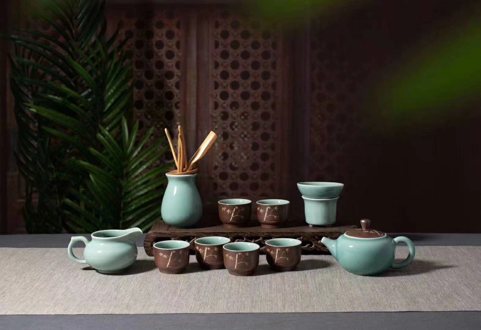 New celadon, YE, authentic Longquan! "LI!" Artwork grade factory direct sales, wholesale and retail, in stock, offline physical store. Consult before placing an order details Picture