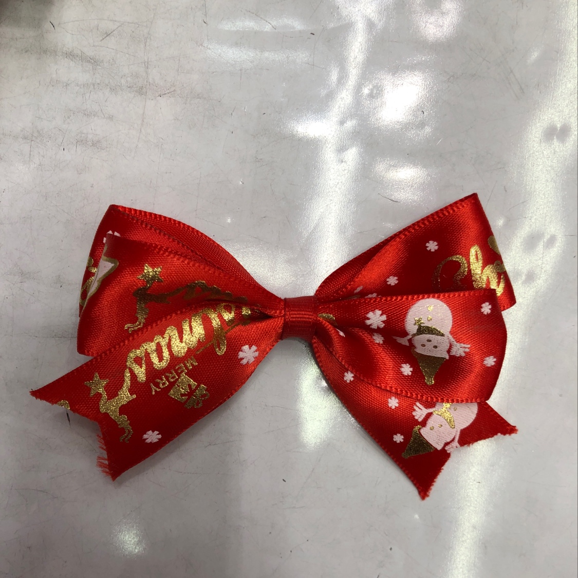 Children's hair clips thumbnail
