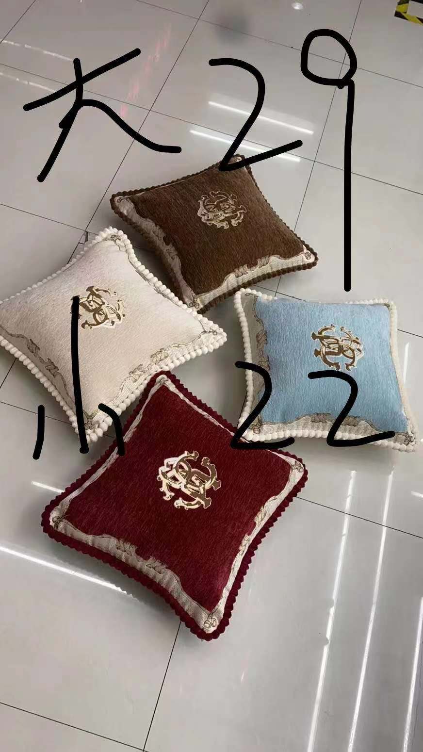 素雅家居办公室靠枕靠垫 大