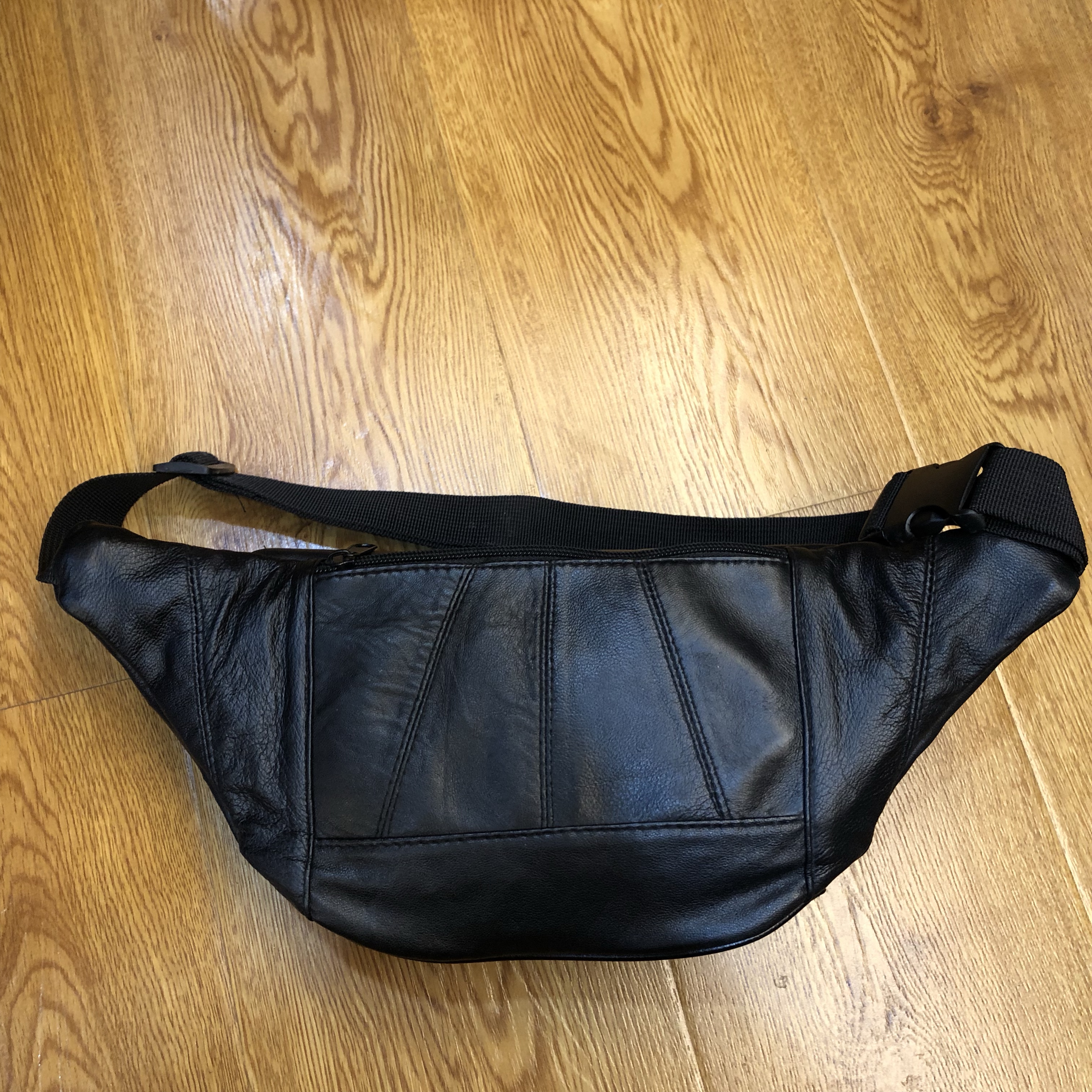 313#真皮腰包产品图