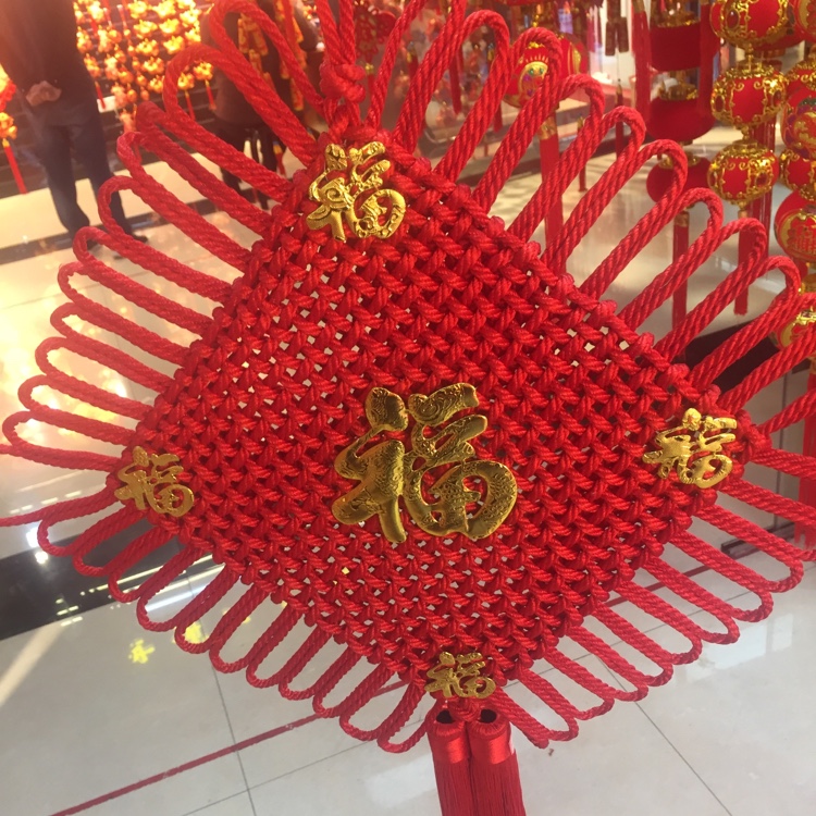 24 Chinese Knots No. 3 With Vinegar