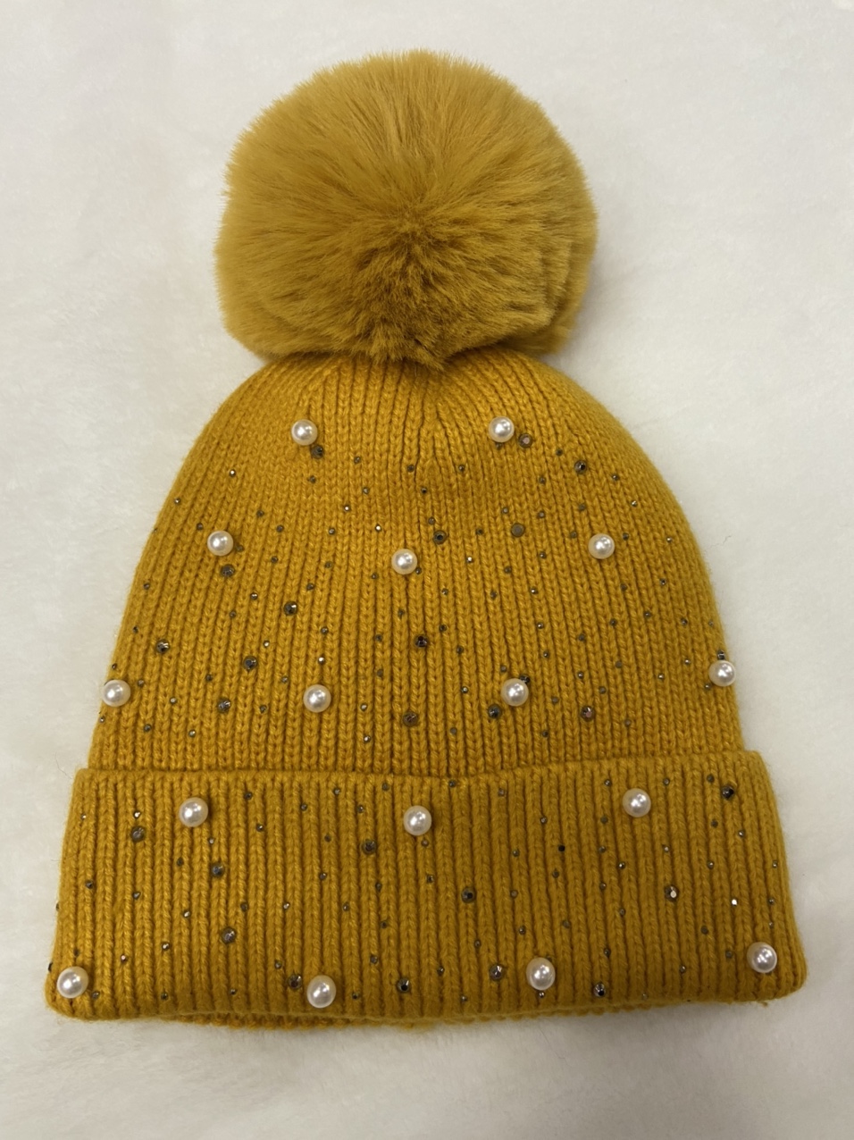 毛线仿压球毛绒里手工珍珠，手工点钻帽子