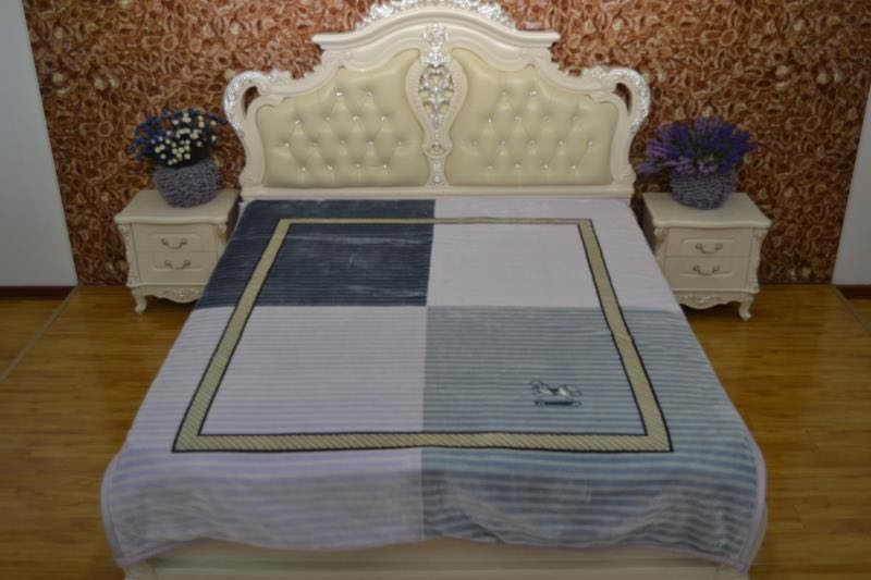 厂家批发外贸毛毯绒毯法兰绒珊瑚绒拉舍尔毛毯尺寸可定制花色39详情图8