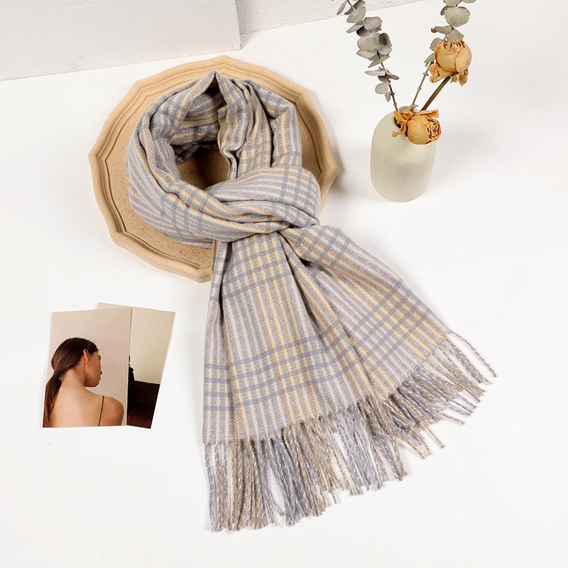 冬季保暖格子围巾日韩甜美仿羊绒流苏围脖披肩两用女士围巾批发详情图4