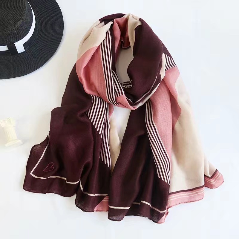 Cotton And Linen Printing Application Scenario
