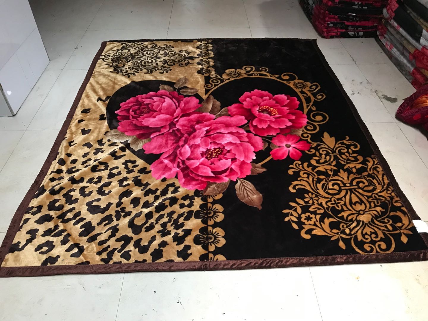 Wholesale Foreign Trade Blanket Flannel Coral Velvet Raschel Blanket Size Can Be Customized Color 76 Specification drawing