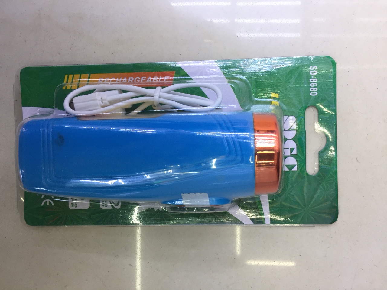 Model 8680 lithium battery flashlight