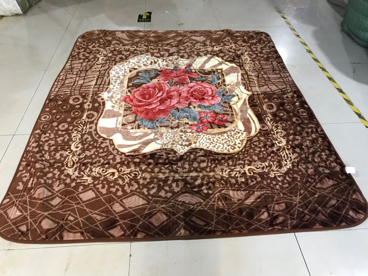 Wholesale Foreign Trade Blanket Flannel Coral Velvet Raschel Blanket Size Can Be Customized Color 76 Item Picture