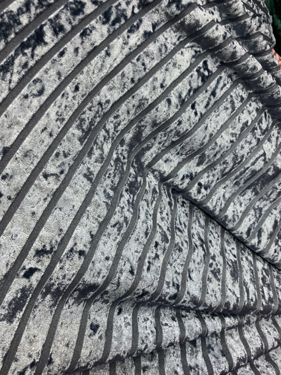 Korean velvet toothpick strip manufacturer direct sales of velvet clothing fabric, headwear and accessory fabric 3