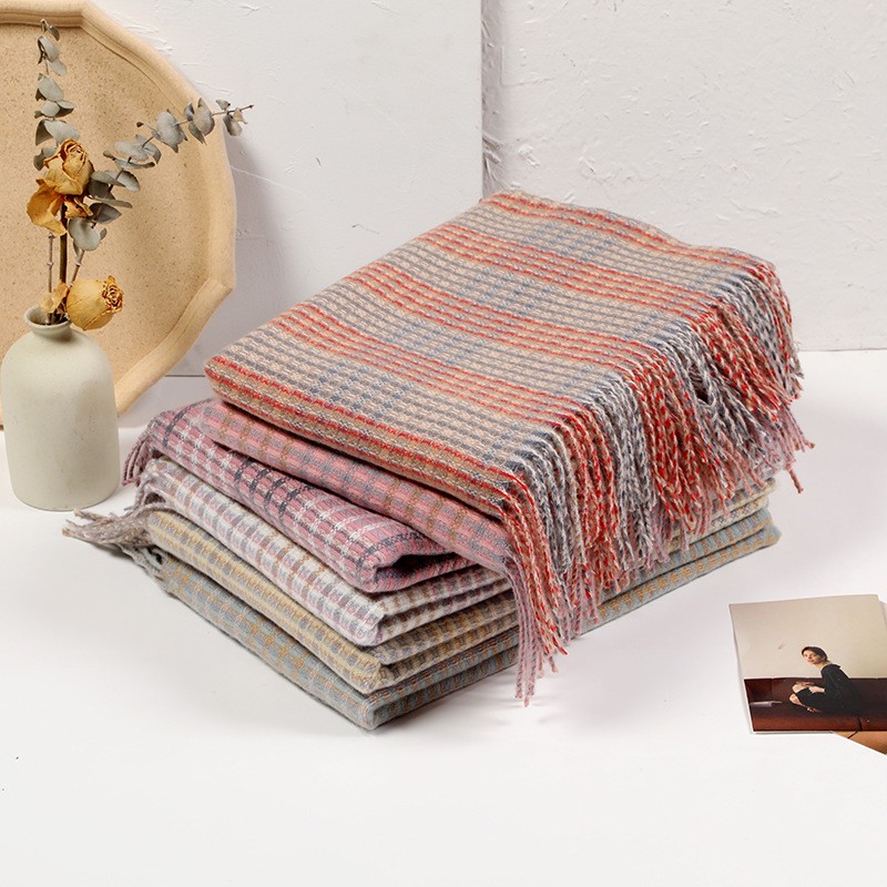 冬季保暖格子围巾日韩甜美仿羊绒流苏围脖披肩两用女士围巾批发详情图11