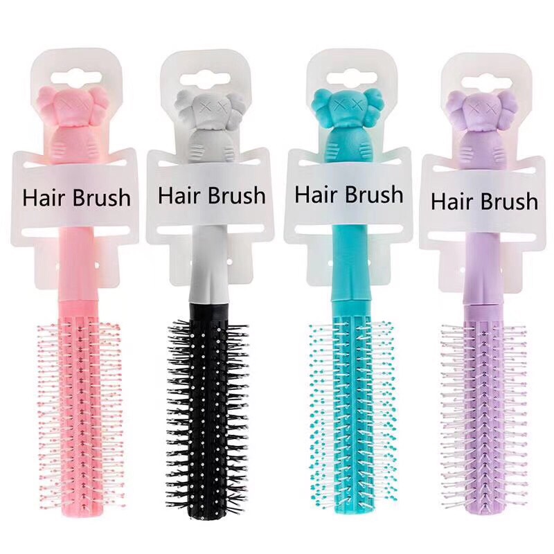Cat-head cartoon comb, a multi-purpose, simple and simple home hair care comb Application Scenario