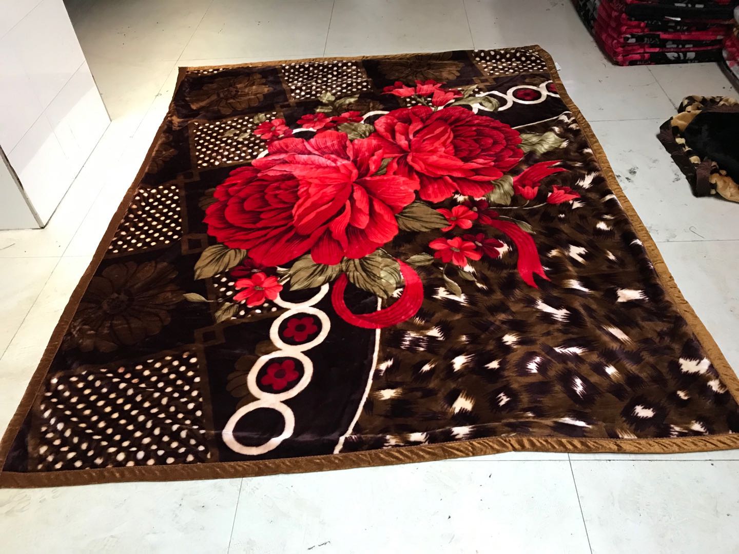 Wholesale Foreign Trade Blanket Flannel Coral Velvet Raschel Blanket Size Can Be Customized Color 75 Specification drawing
