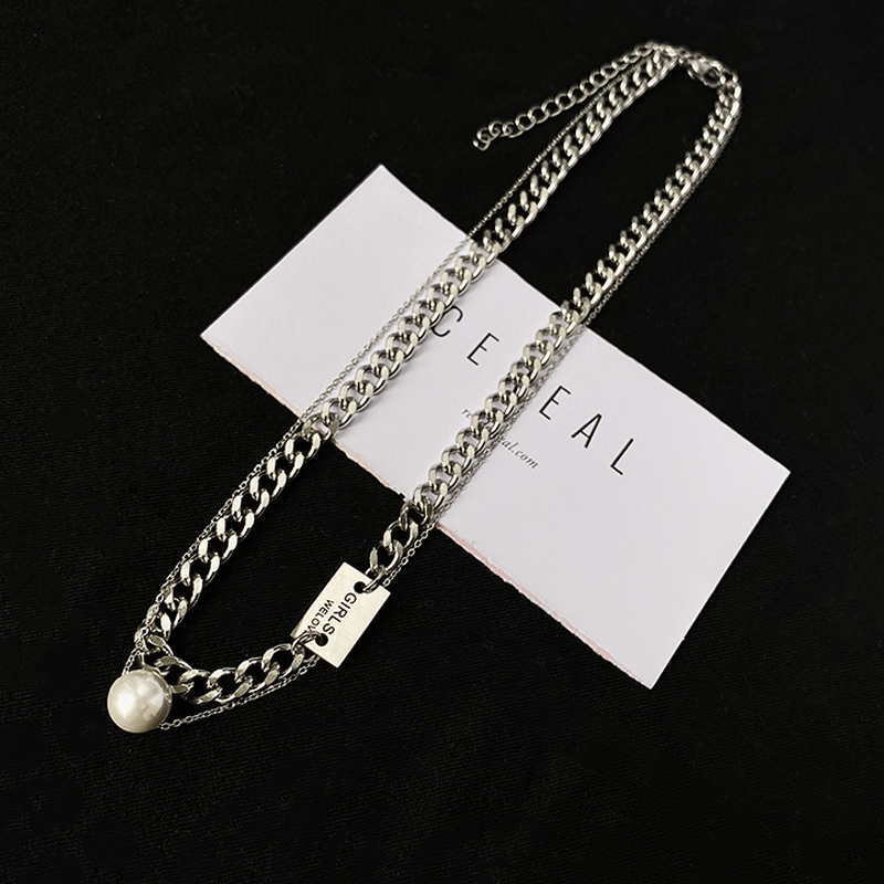 Double-layer alloy necklace in European and American style undefined