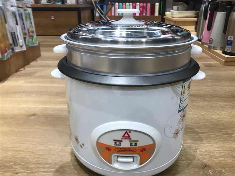 尖鹰红三角700W电饭锅-不粘胆