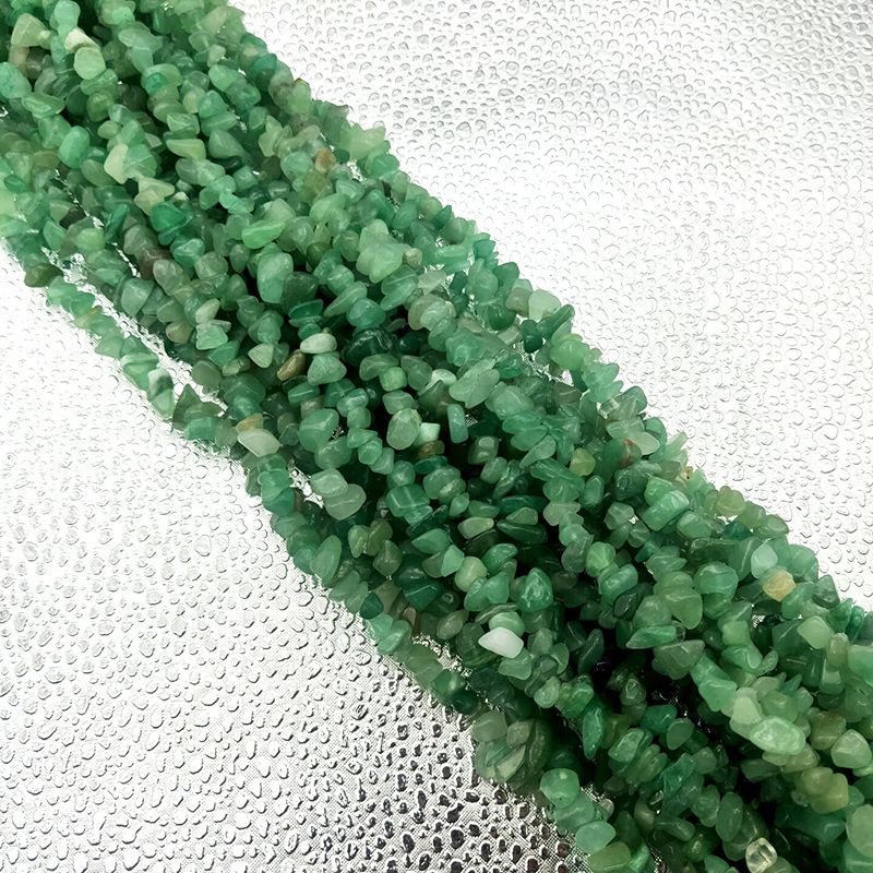 Wholesale of DIY handcrafted ethnic-style bracelet and beaded jewelry accessories made of natural unshaped crushed stone and loose beads without holes Item Picture