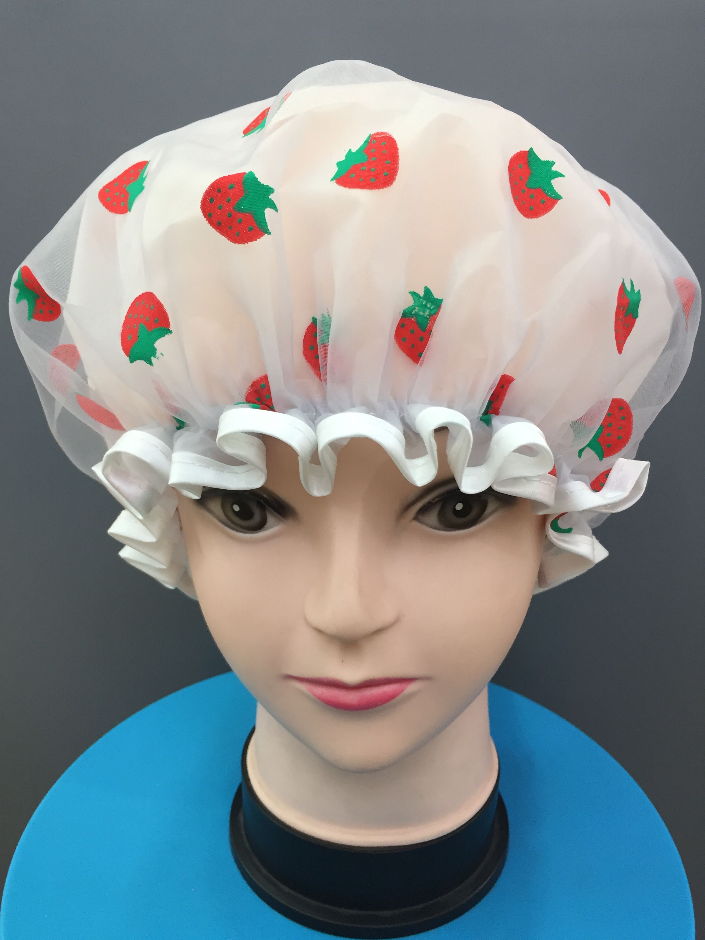 厂家直销 草莓双层包边浴帽 双层环保防水浴帽 旅行便捷浴帽详情图3