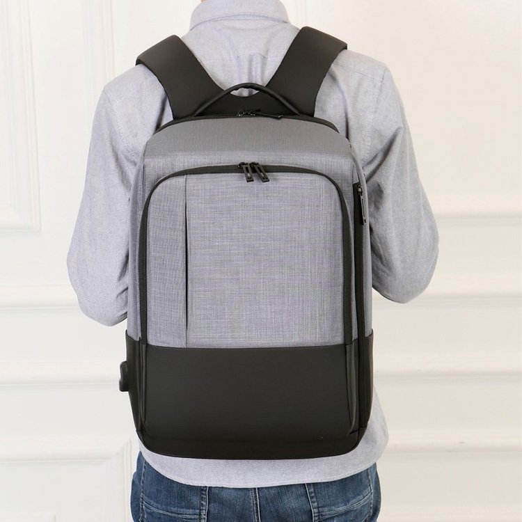 精致百搭，爆款时尚双肩包男士双肩包大容量双肩包出差旅行背包中学生书包电脑包 鼎赫箱包 DH-8021细节图