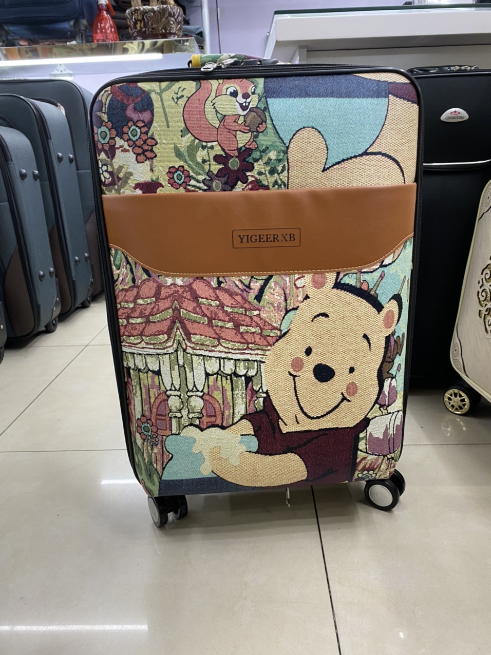 小熊皮革拉杆箱