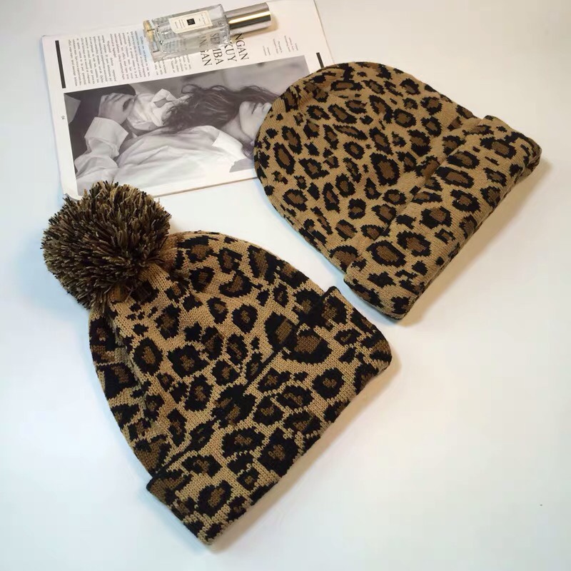 Leopard print knitted wool hat Korean version retro personality all-match color autumn and winter thickened roll edge ear protection fashion hat Application Scenario