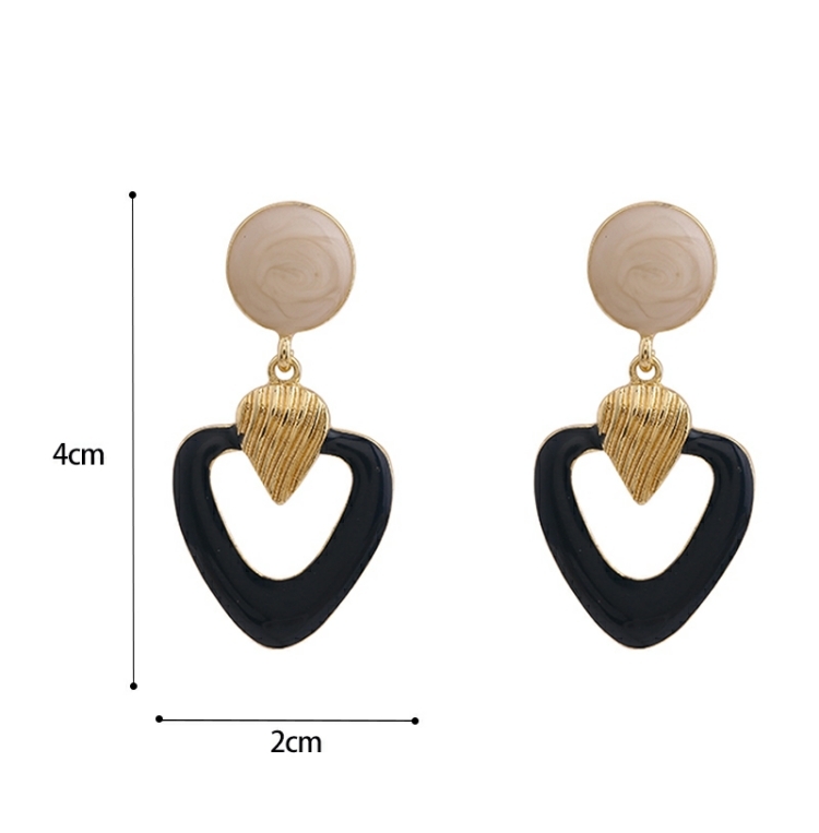 Geometric hollowed-out heart-shaped Spring and summer new style, exaggerated retro and trendy French oil-dripping earrings C106 pic 5