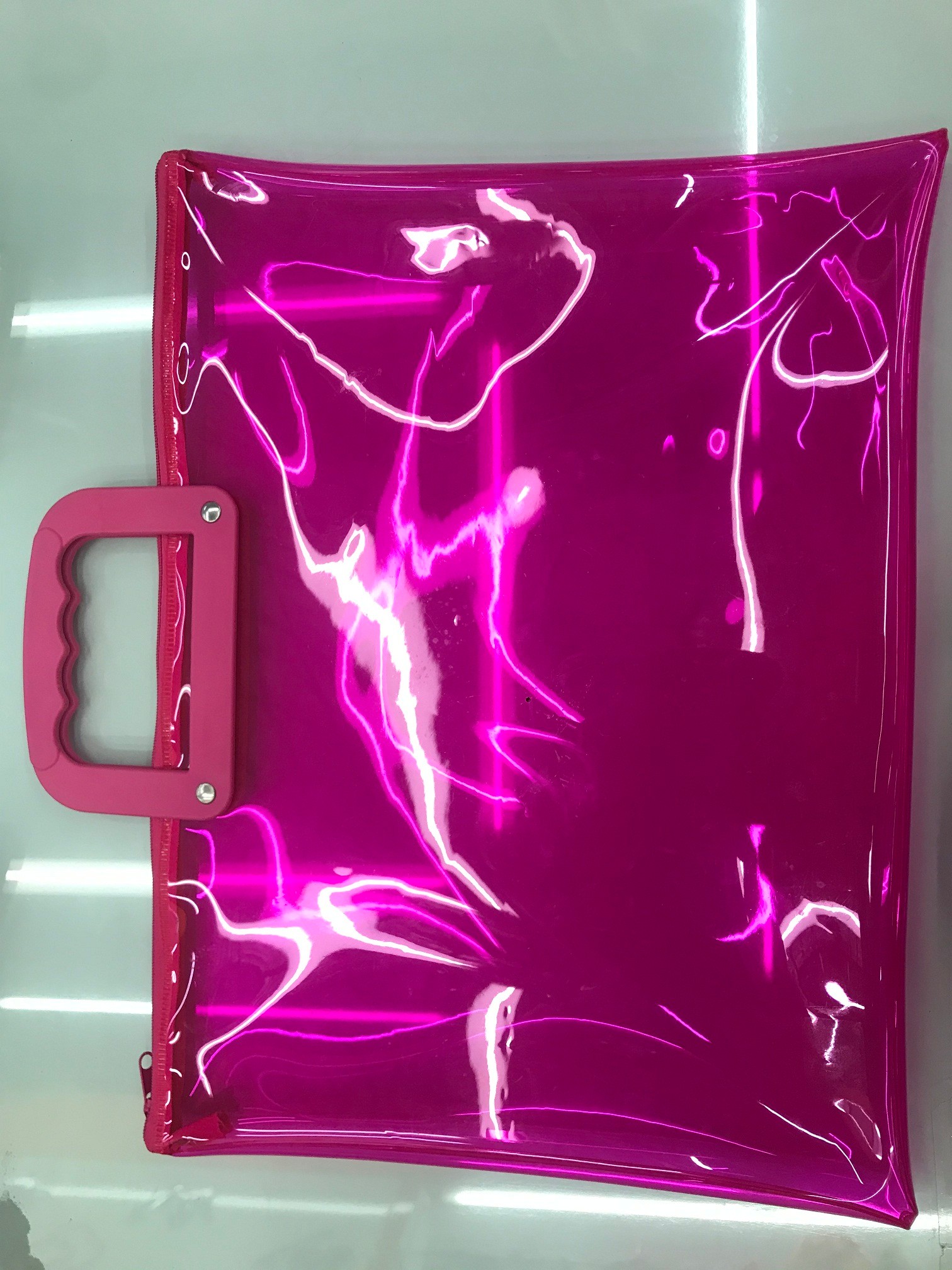 The manufacturer supplies fluorescent file bags and can customize them according to samples detail image 5