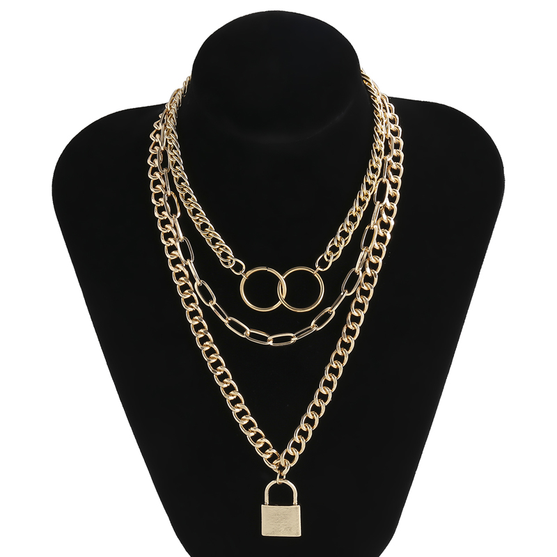 European and American trend influencer hip-hop Instagram cold style collarbone chain set, niche design sense circle lock necklace detail image 5