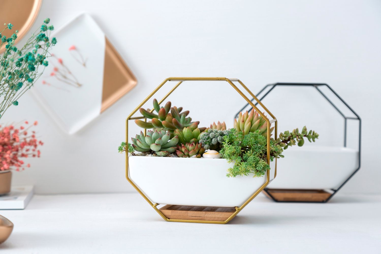 Simple tieyi floor flower frame living room green plant flower arranger light luxury home indoor metal decorative ornaments Tieyi pot flower frame vase wall-mounted vase flower arranger thumbnail
