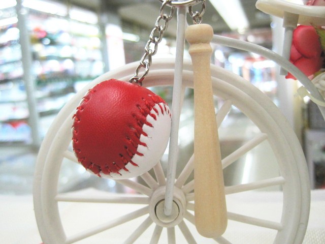 棒球钥匙扣挂件跨境运动纪念品批发仿真迷你体育用品棒球钥匙圈详情图5