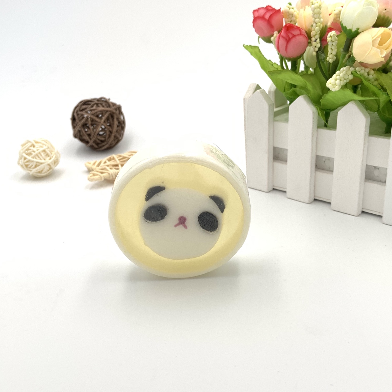 圆形卡通皂熊猫