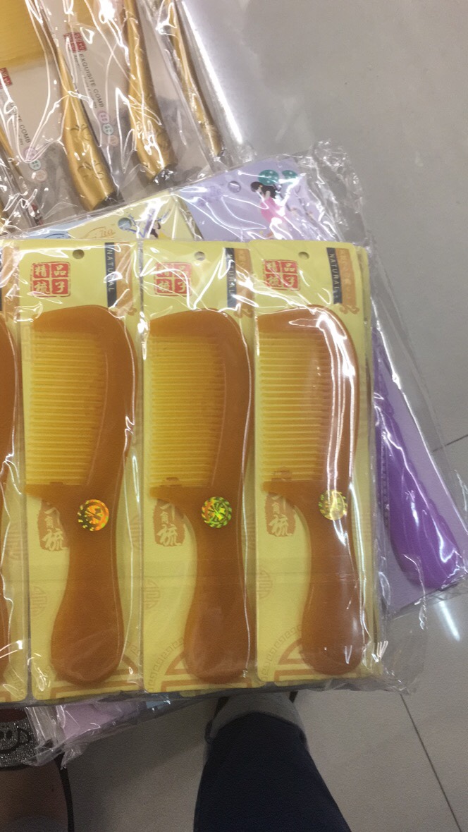 Factory direct beef tendon handle comb thickened style thumbnail