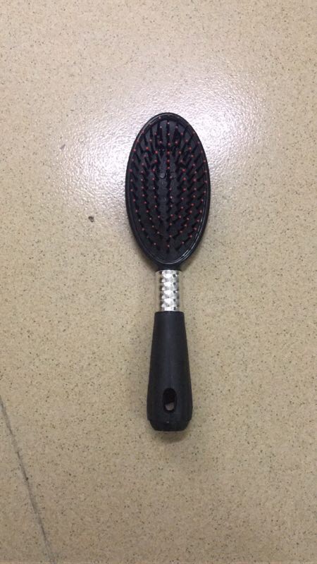 Manufacturers direct black massage comb thumbnail