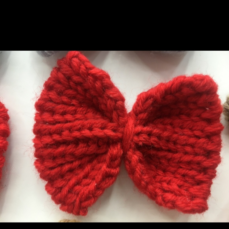 Wool bow thumbnail