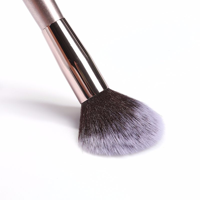 Hot Single Makeup Brush Flame Brush Highlighter Brush Brush Brush Brush Brush Contour Brush Blush Brush Factory Direct Sales Can Oem details Picture