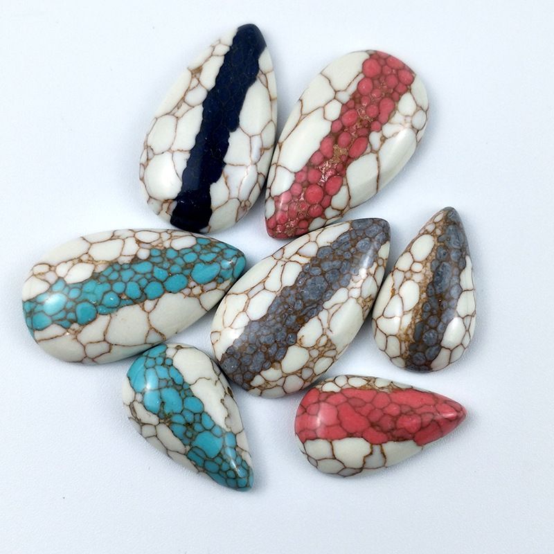 Cross-border hot-selling synthetic turquoise water drop ring face pendant, two-color inlaid flat-bottomed bare stone jewelry accessory, large quantity discount