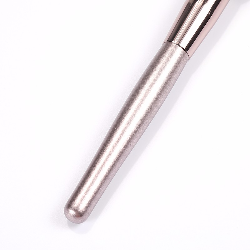 Hot Single Makeup Brush Flame Brush Highlighter Brush Brush Brush Brush Brush Contour Brush Blush Brush Factory Direct Sales Can Oem Item Picture