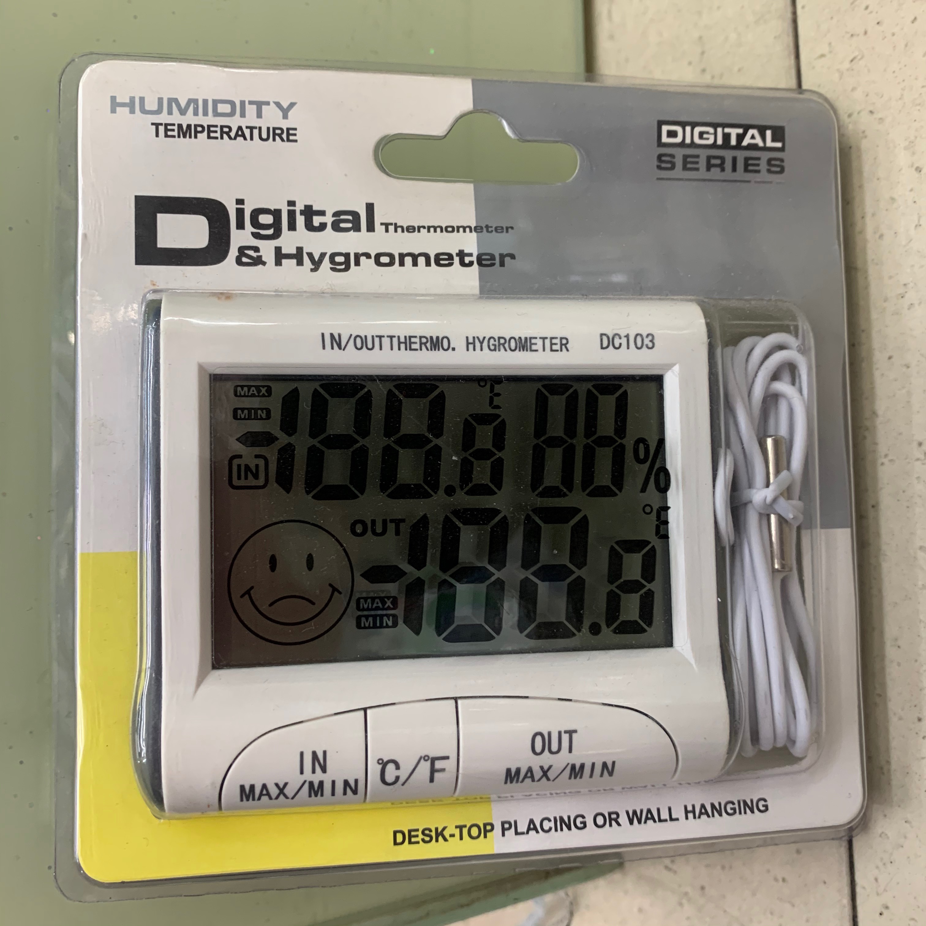 DC103 indoor and outdoor thermometer and hygrometer with clock function, portable temperature and humidity meter with probe Item Picture