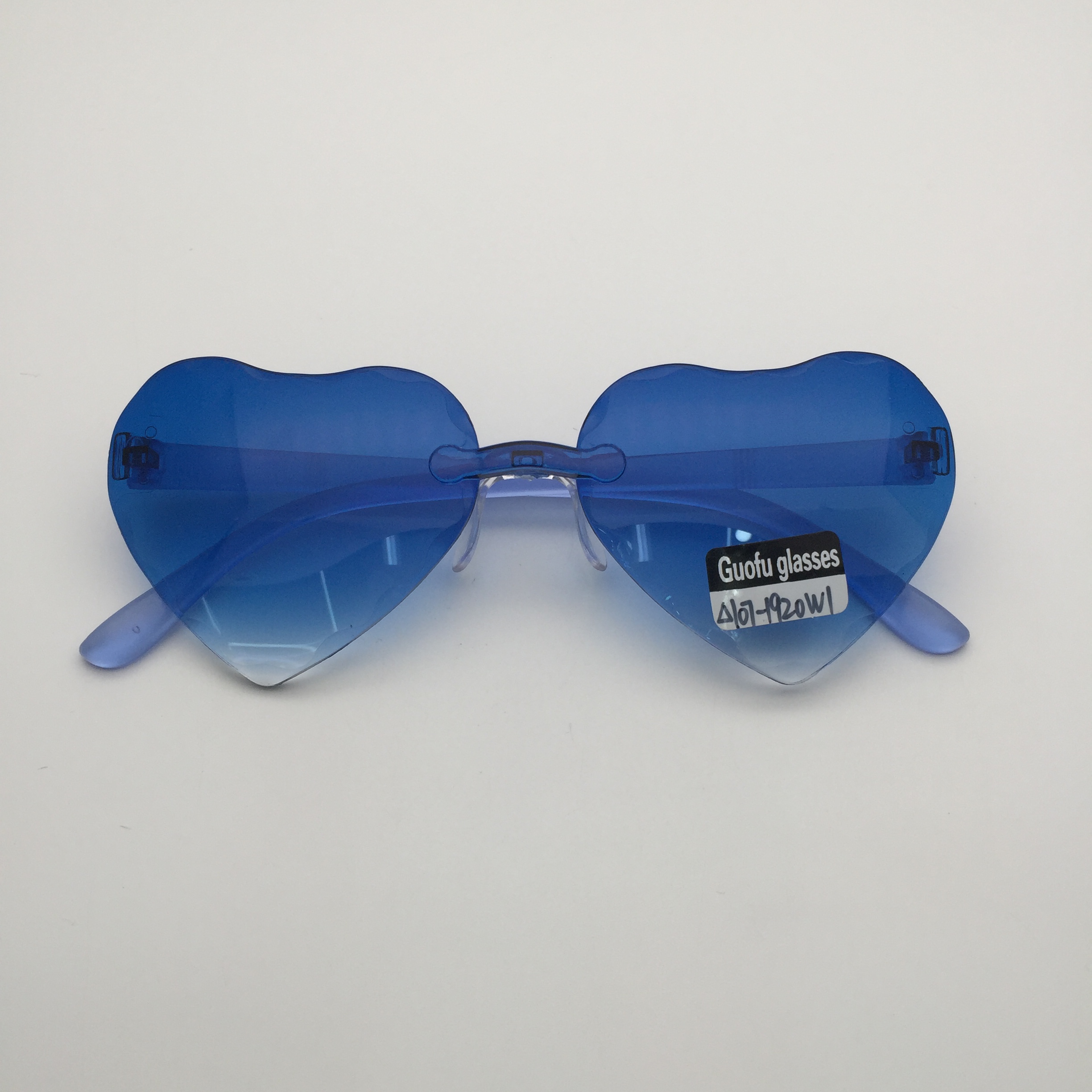 W1 children's sunglasses detail image 3