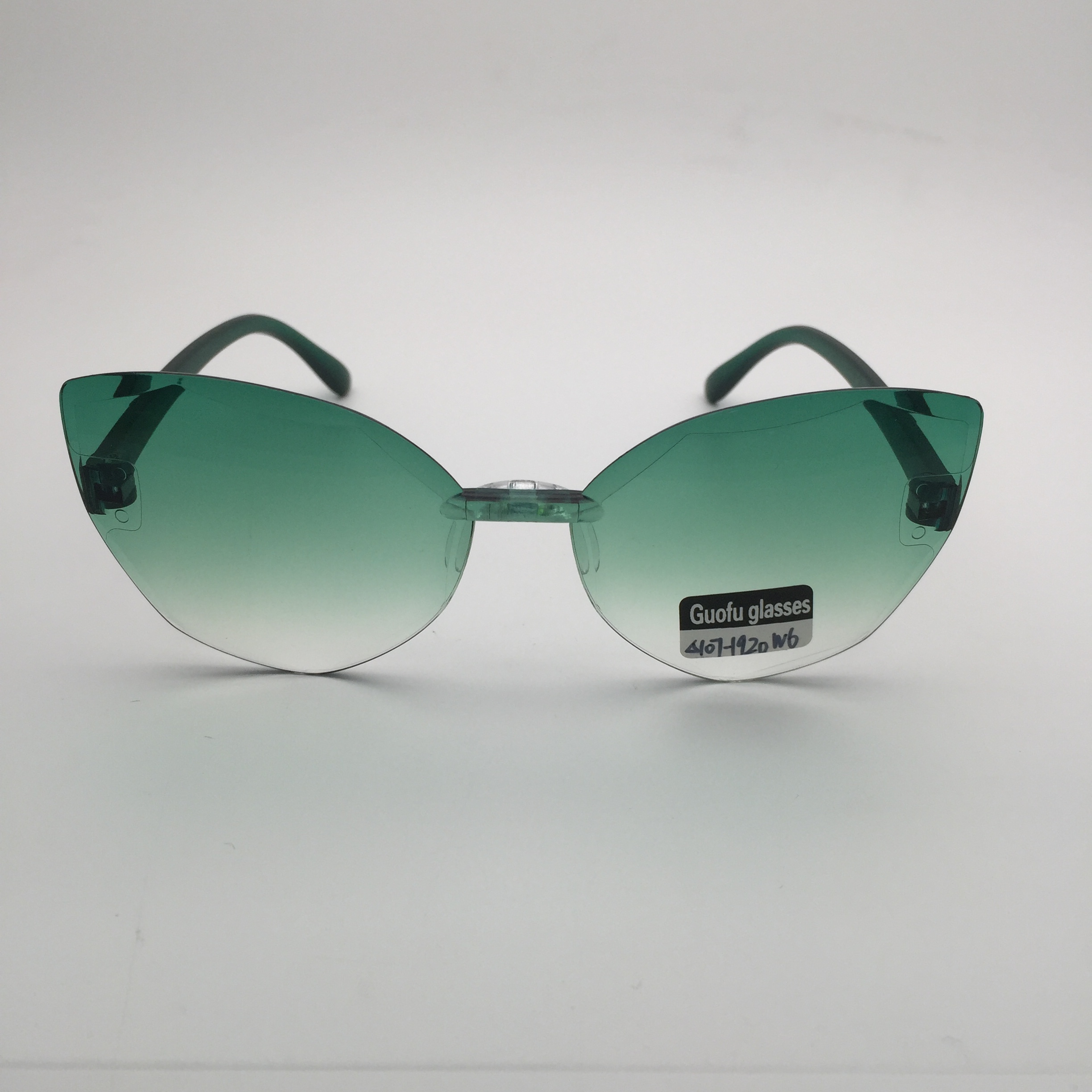 W6儿童太阳镜详情1