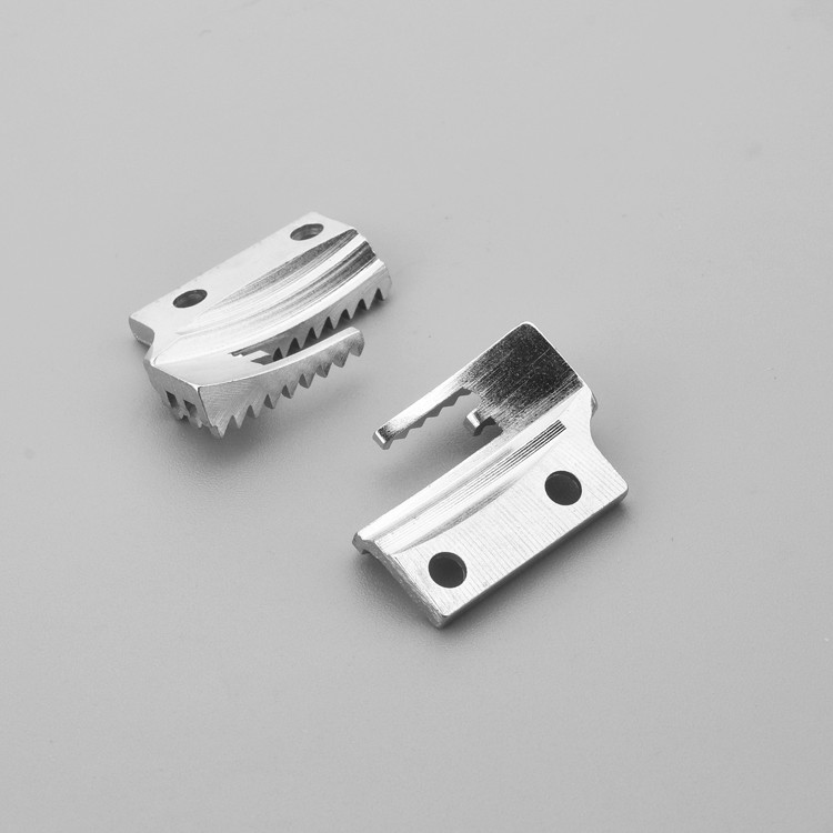 13T 平车牙齿 工业缝纫机配件 优质电脑平车通用 三排针板带硬度金属耐用详情5
