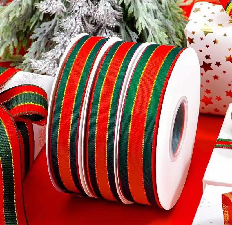 2020 explosive Christmas packaging series 2cm gift box packaging with ribbon ribbon Application Scenario
