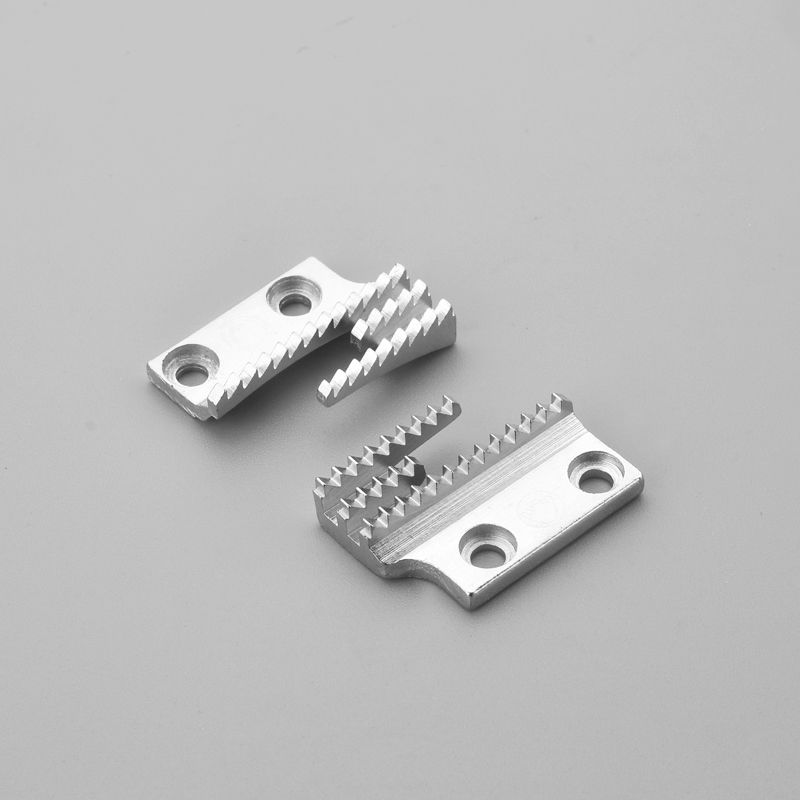 13T 平车牙齿 工业缝纫机配件 优质电脑平车通用 三排针板带硬度金属耐用图