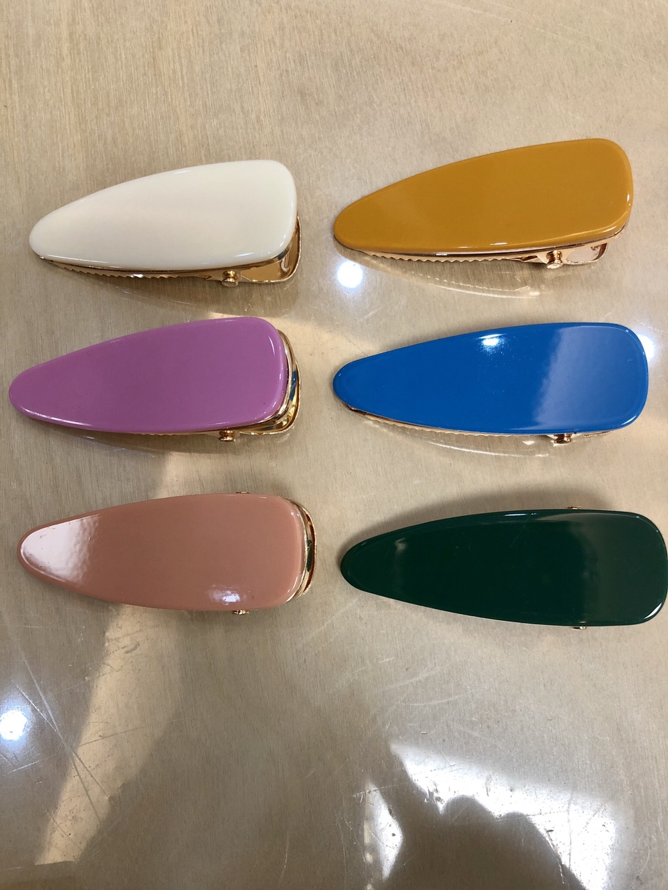 Acetic acid hair clip monochrome series