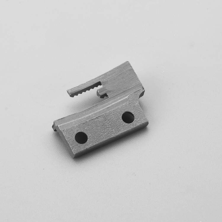 21T flat car teeth industrial sewing machine parts, high-quality computer flat car universal three-row needle plate, hardness, multiple models, metal wear-resistant detail image 5