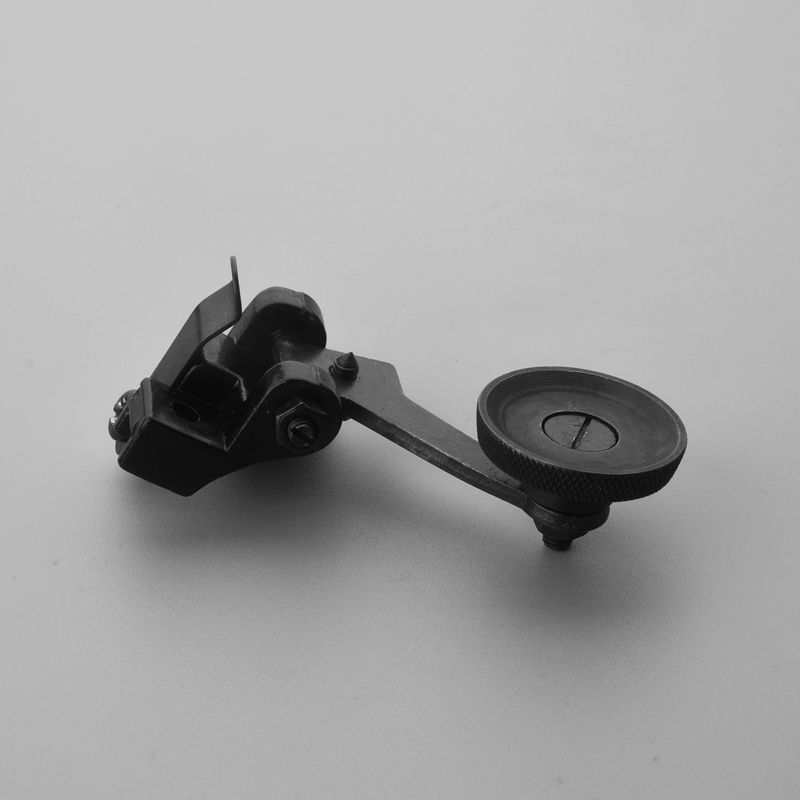 The 12267 roller presser foot sewing machine accessories are adjustable, suitable for both flat and computerized sewing machines, and made of all steel Specification image