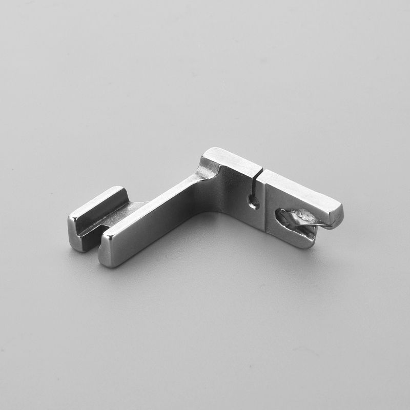 Flat car, rolled edge presser foot, folded edge presser foot, flat car, computer car, industrial sewing machine parts, thick material, high quality, all-steel stop mouth presser foot Application Scenario