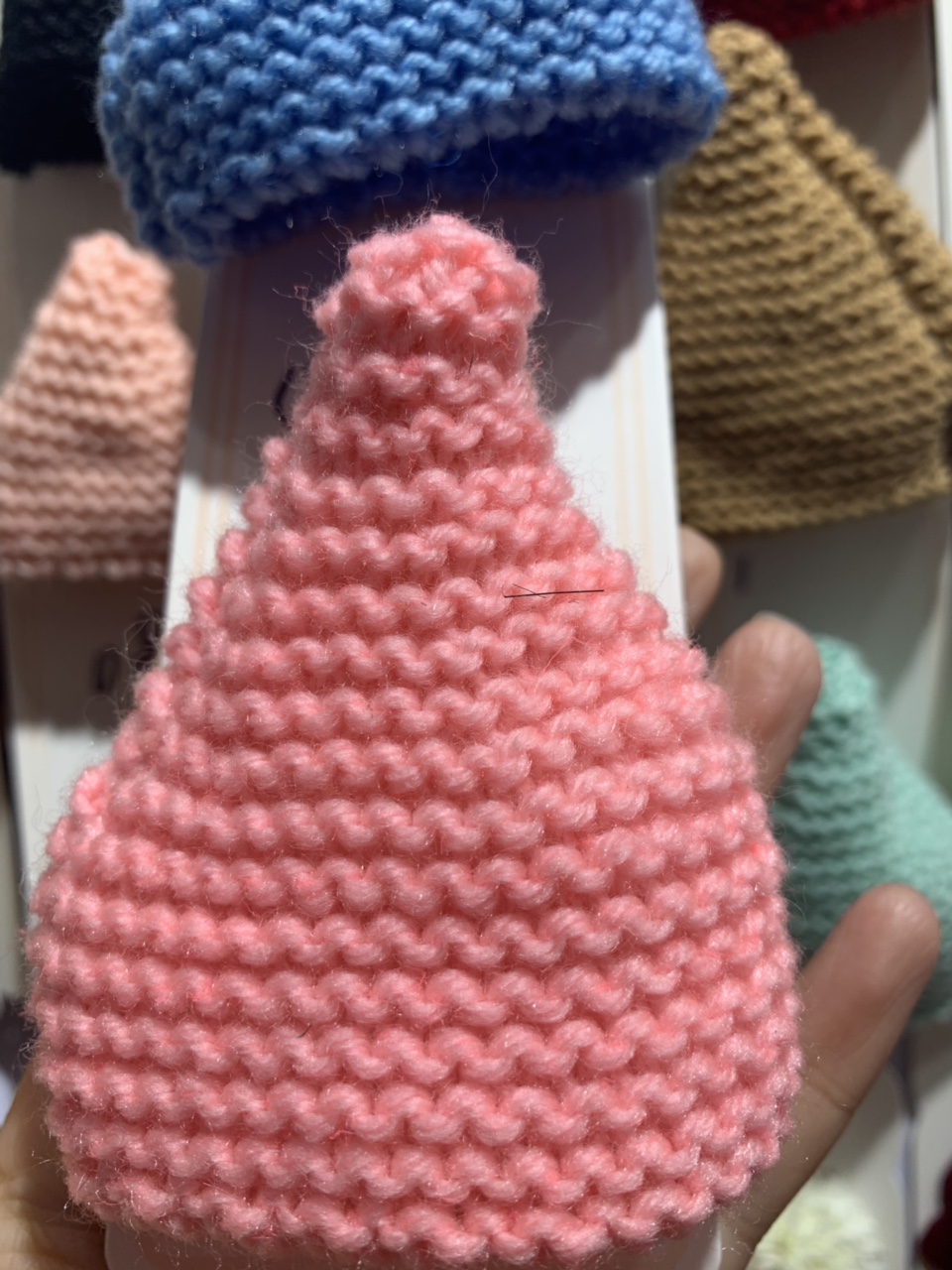 Hat accessories thumbnail