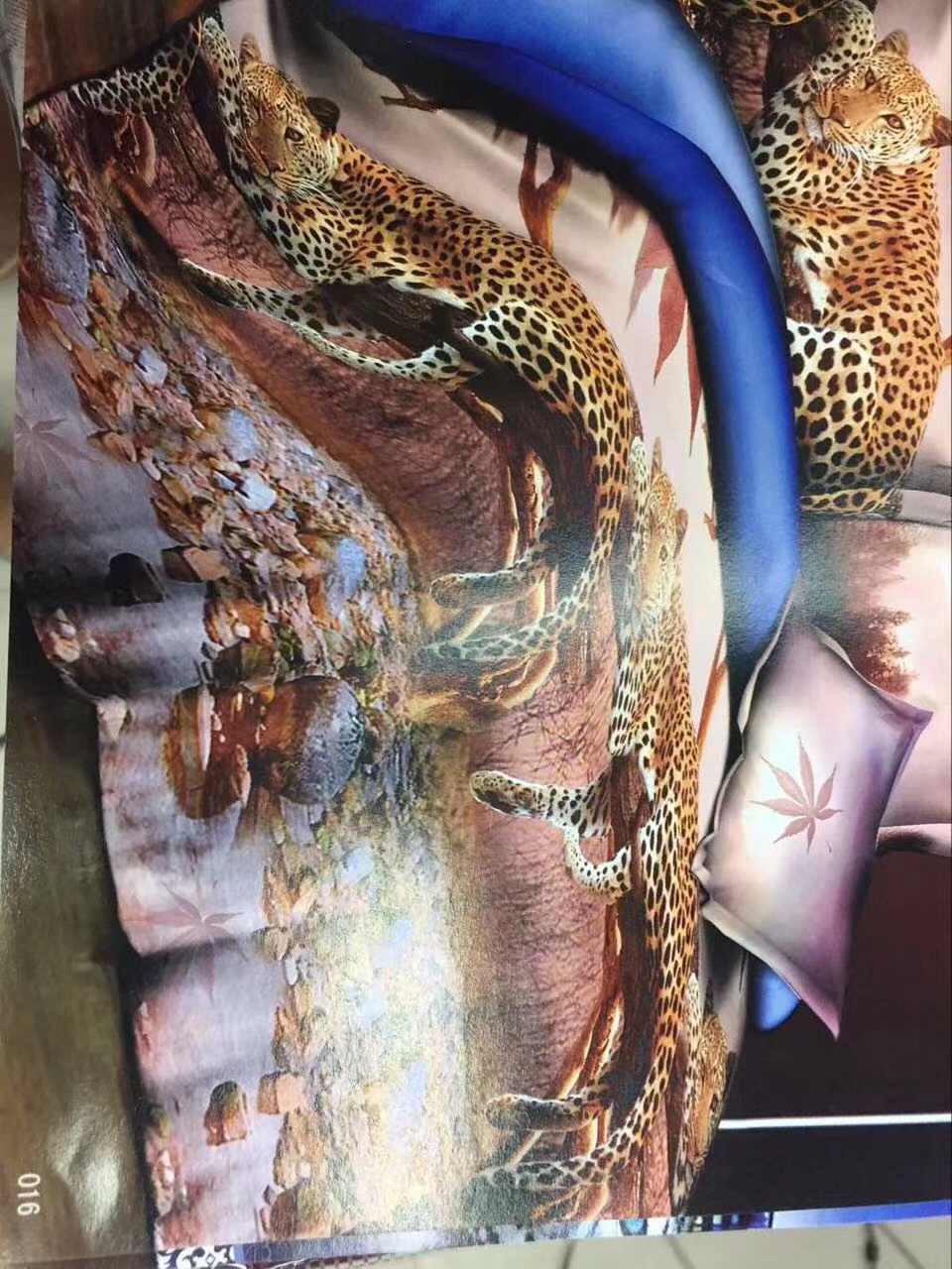 分散三件套被套140*200一个，枕套80*70一个，靠垫50*40一个详情图6